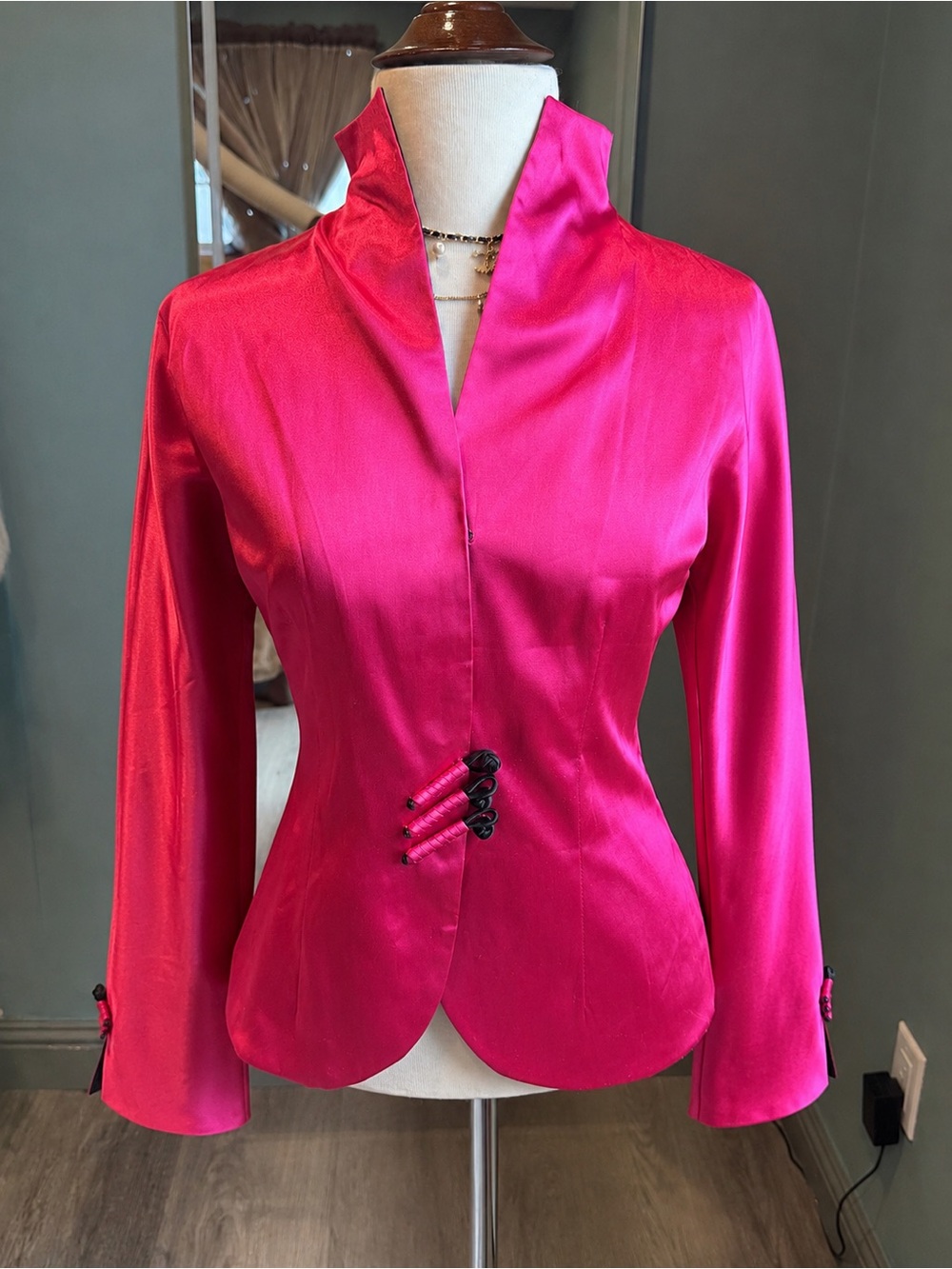 Vintage Hot Pink Satin Chinese Embroidered Jacket XS/S